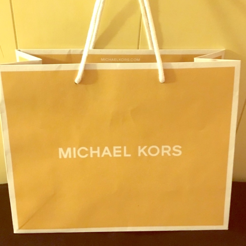 Michael Kors small shopping bag 8x10